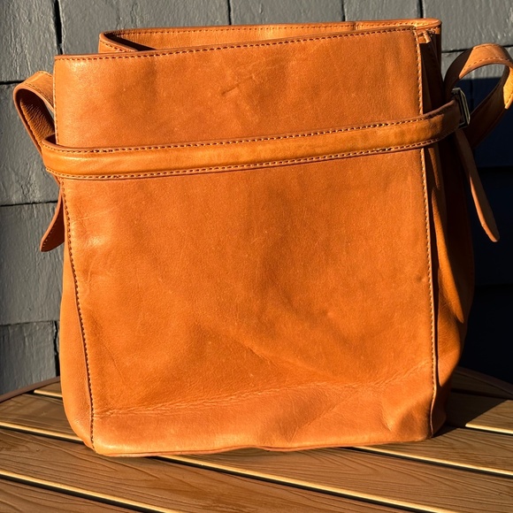 100% Leather shoulder bag - Picture 2 of 3